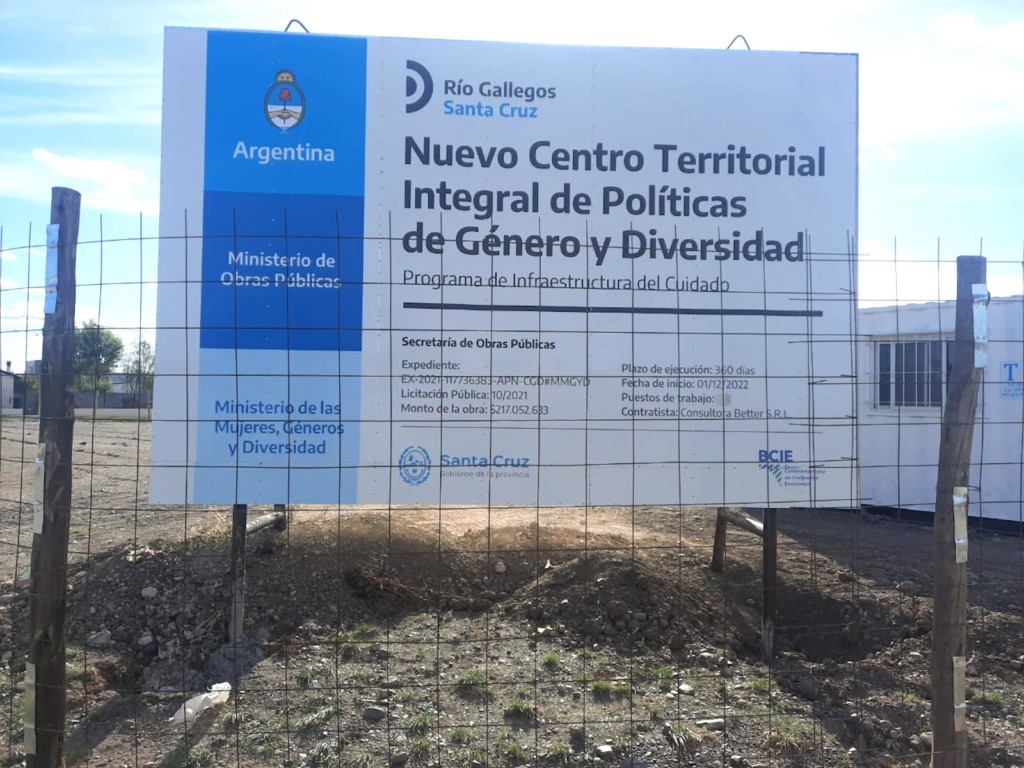 Cartel de la obra del municipio de Río Gallegos -