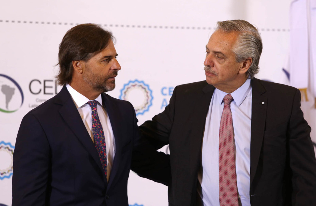 El presidente Alberto Fernández junto a el presidente de Uruguay - Foto: NA