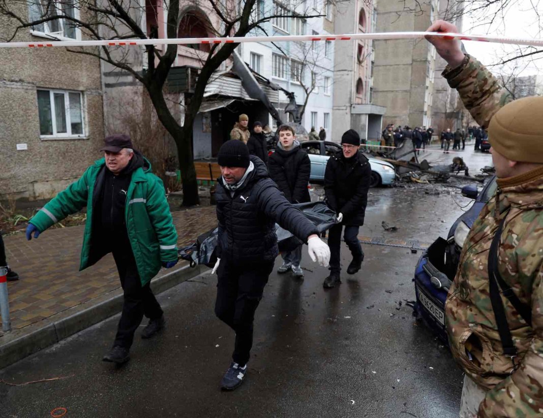 Accidente de un helicóptero en las afueras de Kiev - Foto: NA