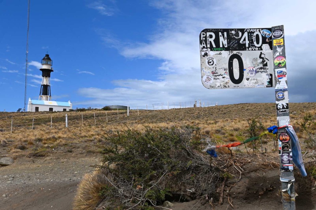 El kilometro 0 de la ruta nacional Nº40 en Santa Cruz - Foto: NA