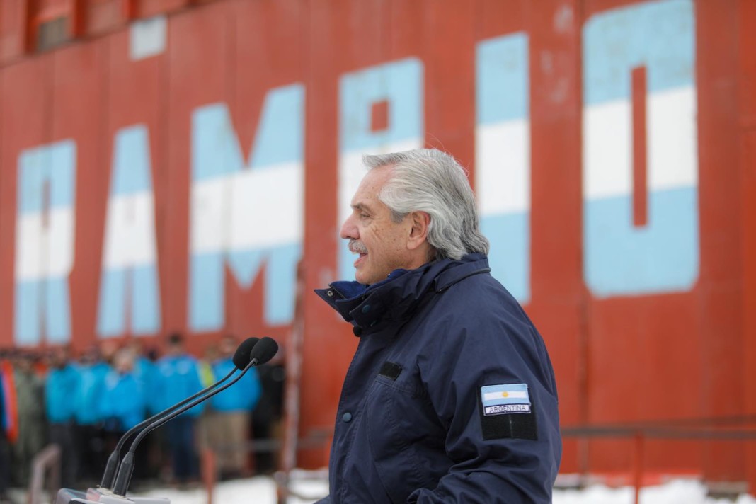 El presidente Alberto Fernández visita la Base Marambio - Foto: NA