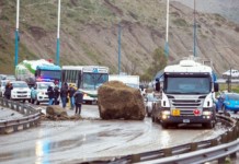 Problemática sin solución: el Chenque se desmorona y sigue amenazando la vida de miles de personas que circulan y viven en Comodoro Rivadavia Problemática sin solución: el Chenque se desmorona y sigue amenazando la vida de miles de personas que circulan y viven en Comodoro Rivadavia