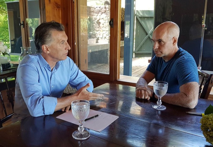 El jefe de gobierno porteño, Horacio Rodríguez Larreta junto a Mauricio Macri en el sur del país -