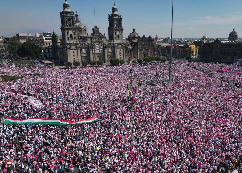 Marcha en México contra la reforma de López Obrador -