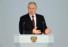 Guerra en Ucrania: Vladimir Putin prometió que continuará con su ofensiva y que suspenderá el acuerdo New Start con EE.UU. El presidente ruso, Vladimir Putin - Foto: NA