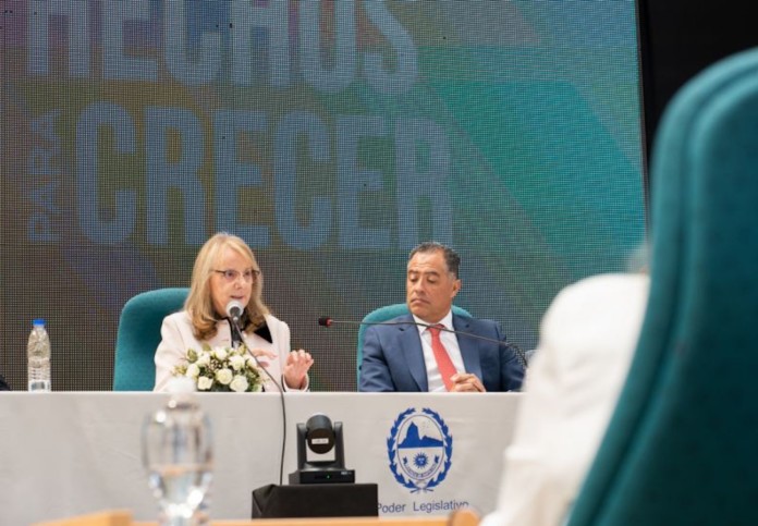 La gobernadora de Santa Cruz Alicia Kirchner - Foto: Prensa Gobierno