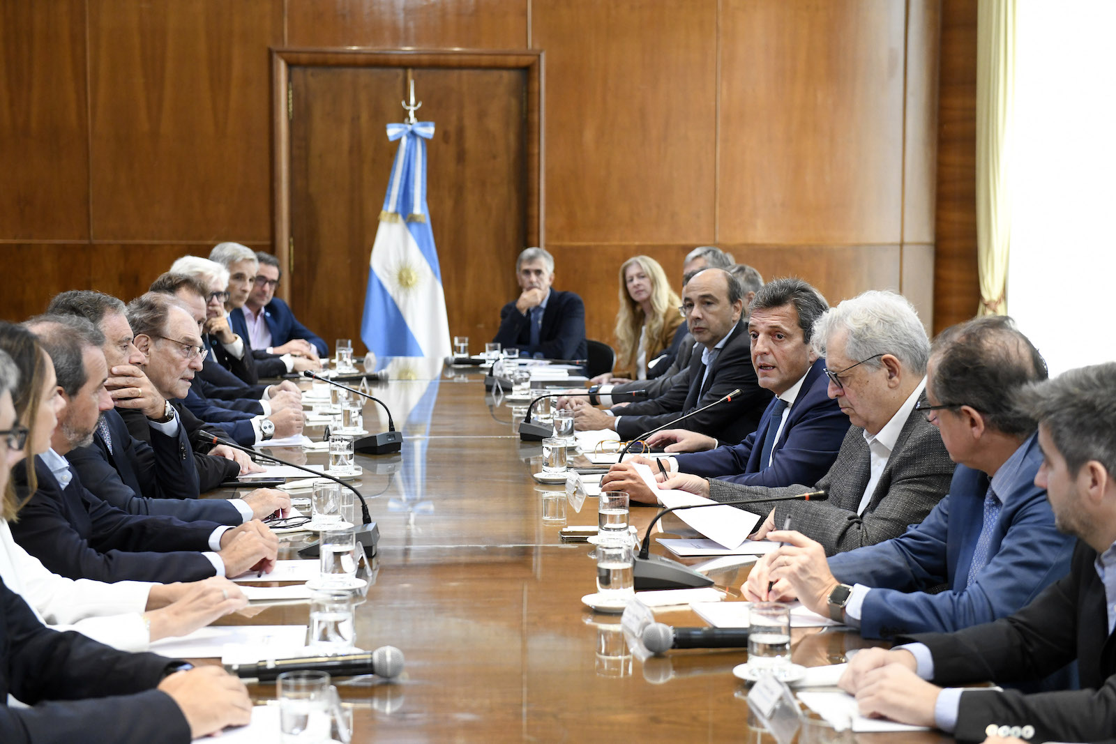 Sergio Massa se reúne con representantes de bancos - Foto: Ministerio de Economía