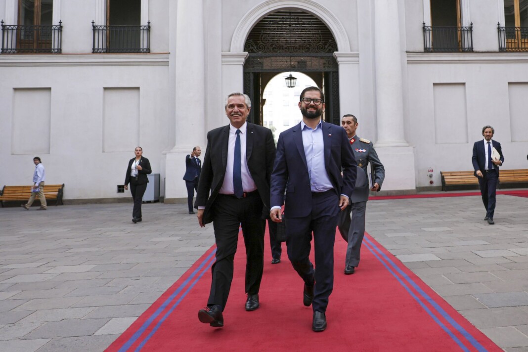 El presidente Alberto Fernández en su visita a Chile junto al Presidente Gabriel Boric - Foto: NA