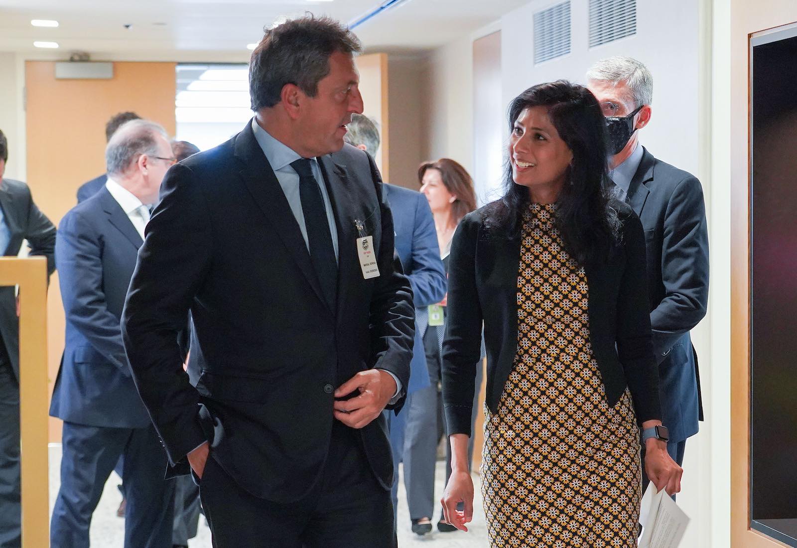 El ministro de Economía, Sergio Massa, mantuvo este miércoles un encuentro con la subdirectora Gerenta del Fondo Monetario Internacional (FMI), Gita Gopinath - Foto: Ministerio de Economía El ministro de Economía, Sergio Massa, mantuvo este miércoles un encuentro con la subdirectora Gerenta del Fondo Monetario Internacional (FMI), Gita Gopinath - Foto: Ministerio de Economía
