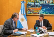 El campo ingresó US$ 100.000 millones desde 2019 y Miguel Pesce no los tiene: ¿dónde fueron? El ministro de Economía, Sergio Massa, y el presidente del Banco Central, Miguel Pesce, mantuvieron esta tarde una reunión de trabajo en Hacienda - Foto: Ministerio de Economía