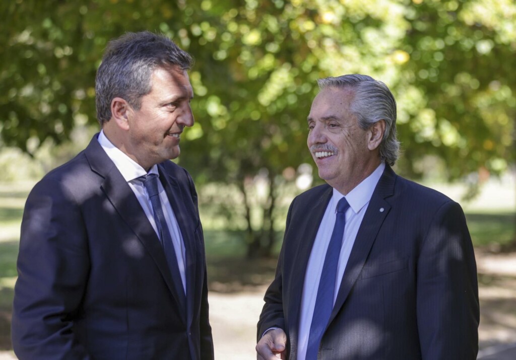 Alberto Fernández junto al ministro de economía Sergio Massa - Foto: NA