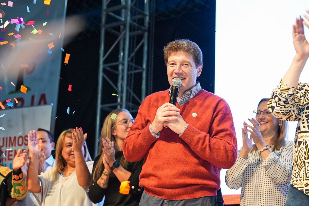 El gobernador de Tierra del Fuego, Gustavo Melella - Foto: NA