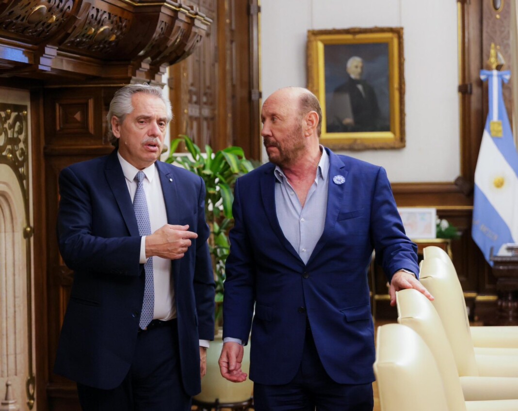 El Gobernador de Formosa Gildo Insfrán junto a Alberto Fernández - Foto: Presidencia