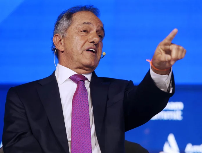 Pese a la demostración de fuerza del kirchnerismo, Scioli y Rossi desafían a ir a unas PASO