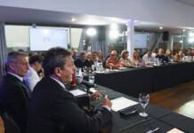 Massa pidió un mea culpa del gobierno y dijo que la “emisión descontrolada” generó la inflación Sergio Massa encabezó la mesa del Frente Renovador para convocar al congreso del partido - Foto: Prensa Ministerio Economía