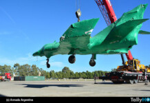 La absurda historia de cinco aviones de guerra que se le compraron a Francia, nunca volaron y ahora los jubilan El avión Super Étendard Modernisé