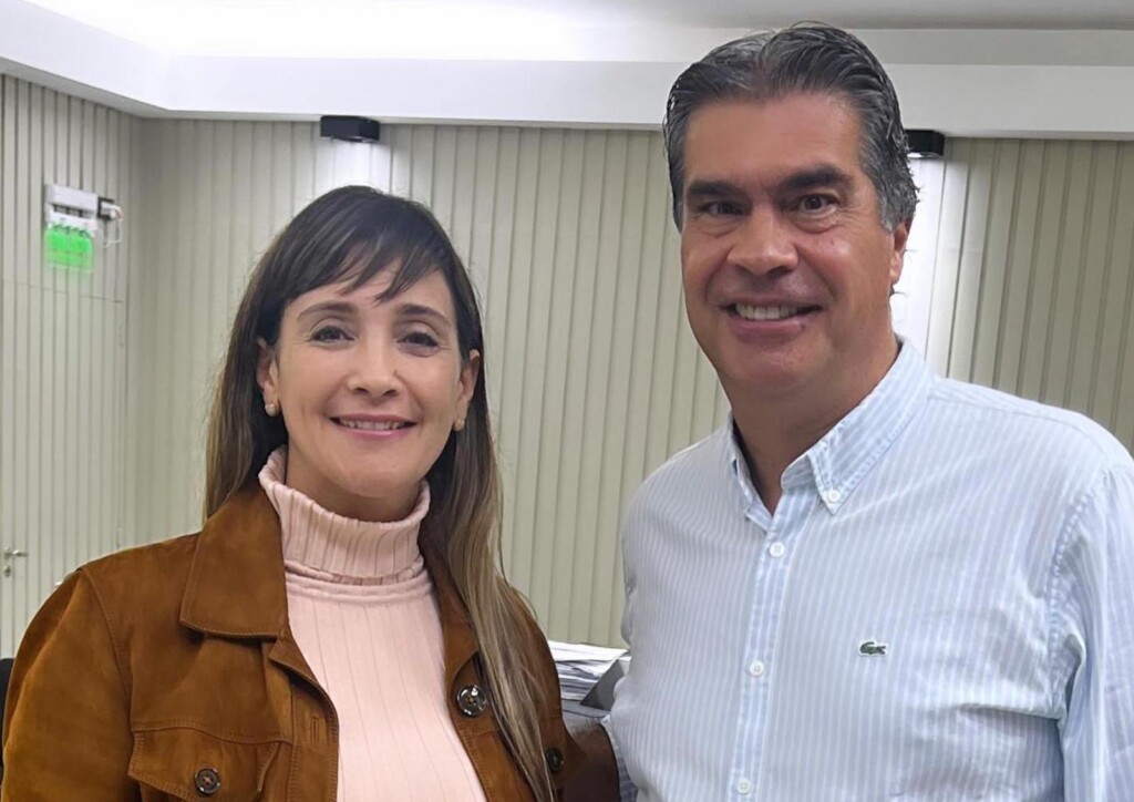 La diputada Claudia Panzardi junto a Jorge Capitanich