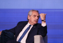 Alberto Fernández viaja a la India para participar en la Cumbre del G20 El presidente Alberto Fernández, durante su participación en la convención de la Cámara Argentina de la Construcción - Foto: NA