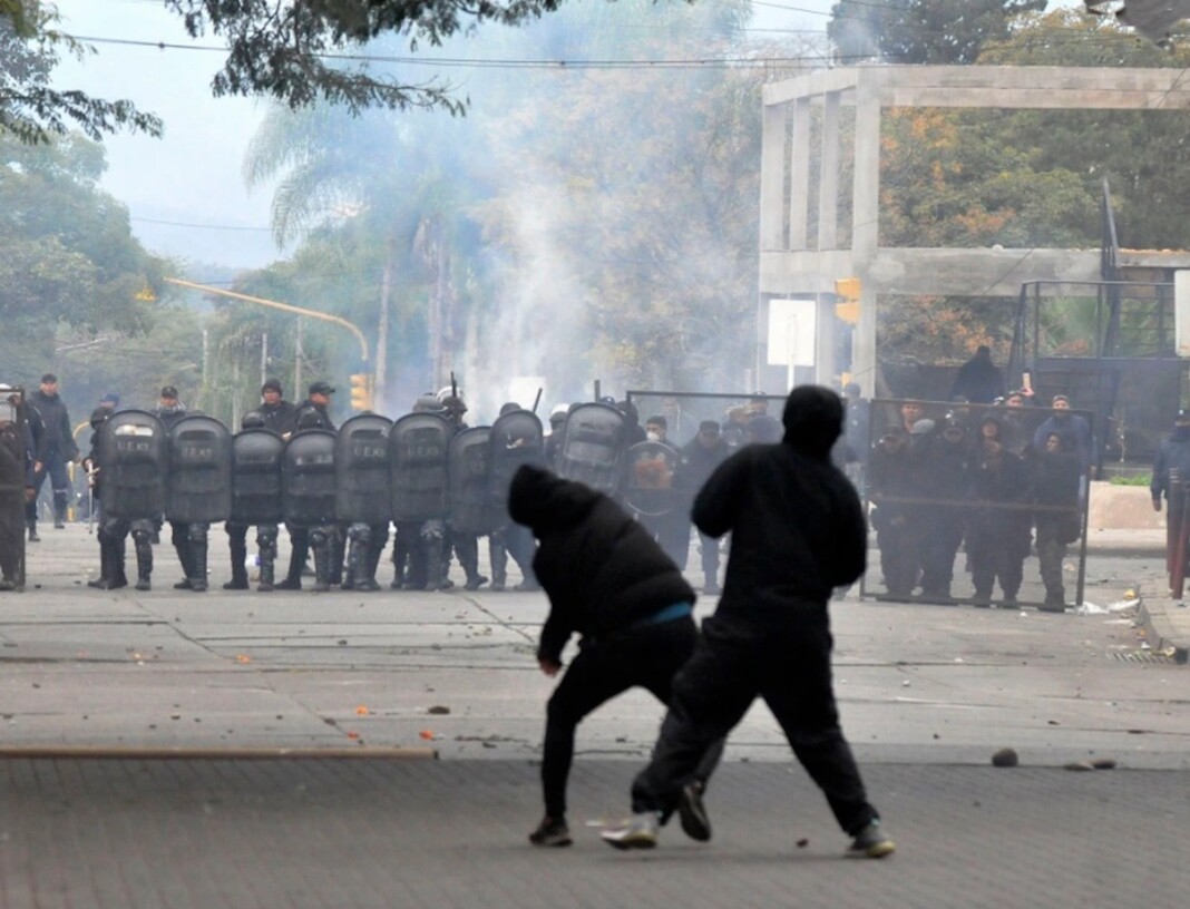 Jujuy: un ensayo del kirchnerismo y la izquierda para voltear la democracia en el 2024 si no soy ellos los que gobiernan