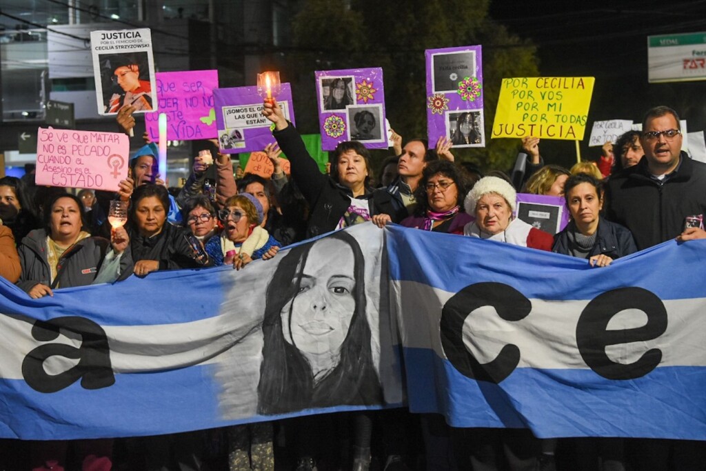 Marcha en Chaco por Cecilia Strzyzowski - 