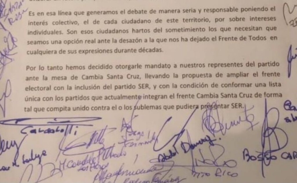 Claudio Vidal a un paso de cumplir su objetivo. El Caballo de Troya abrió su vientre y Cambia Santa Cruz se transforma en “pianta votos” y en plataforma del petrolero