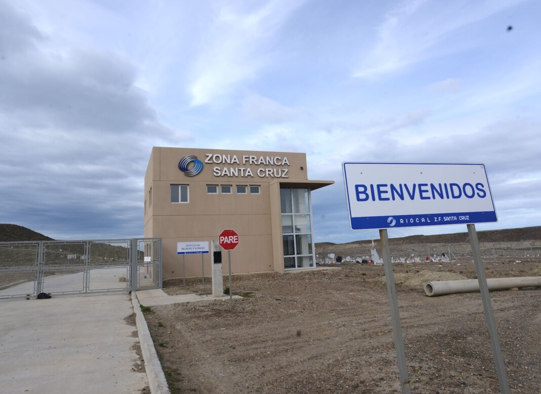 El edificio de Zona Franca en Caleta Olivia - Foto: OPI Santa Cruz/Francisco Muñoz