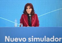 Cristina Kirchner: “Sería bueno tener un simulador de presidentes” Cristina Kirchner: "Sería bueno tener un simulador de presidentes" - Foto: NA