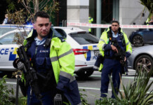Tiroteo en Auckland, Nueva Zelanda, antes del partido inaugural del Mundial Femenino de Fútbol Tiroteo en Auckland, Nueva Zelanda, antes del partido inaugural del Mundial Femenino de Fútbol
