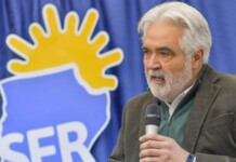 ¡Mirá quien habla! Sergio Acevedo en modo K: desmemoriado, reseteado y “sin historia”, a pesar de su Veraz político y el pésimo manejo de la cuestión docente ¡Mirá quien habla! Sergio Acevedo en modo K: desmemoriado, reseteado y “sin historia”, a pesar de su Veraz político y el pésimo manejo de la cuestión docente
