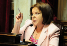 Hilda “Chiche” Duhalde destaca la necesidad de una dirigencia comprometida con la situación actual del país Hilda "Chiche" Duhalde destaca la necesidad de una dirigencia comprometida con la situación actual del país - Foto: NA