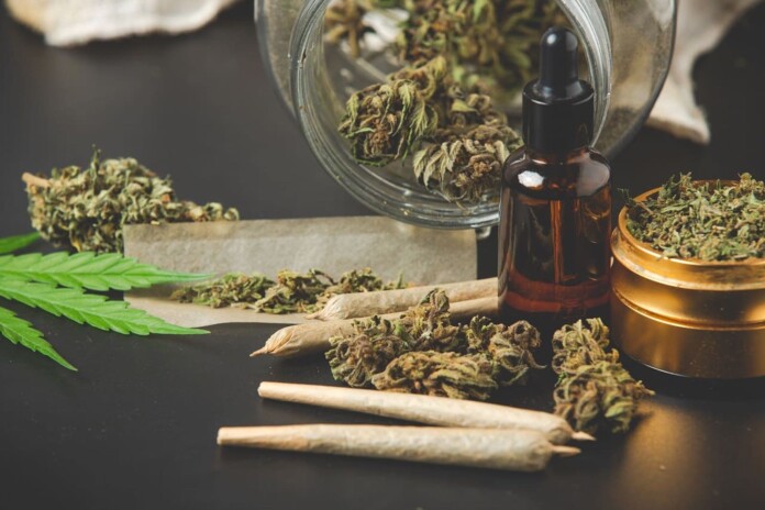 Policías encontraron flores de marihuana por 10 millones de pesos