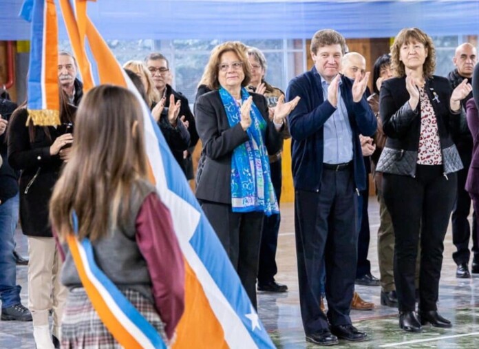 Melella advirtió a docentes que podría decretar aumento si no hay acuerdo