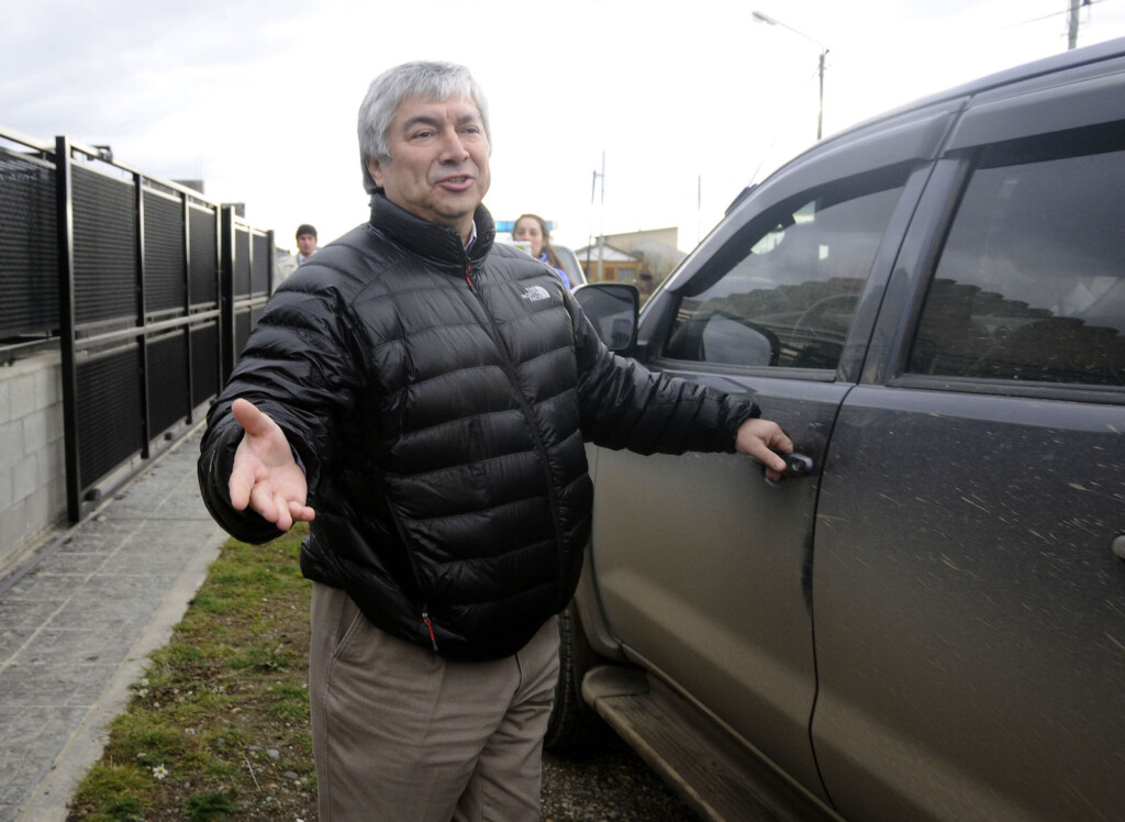 Lázaro en el galpón de la calle Güer Aike en Río Gallegos - Foto: OPI Santa Cruz/Francisco Muñoz