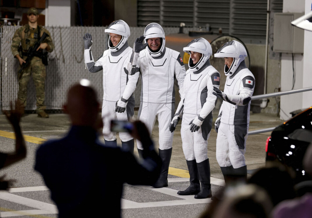 NASA y SpaceX envían cuatro astronautas a la Estación Espacial Internacional en séptima misión de rotación de tripulantes - Foto: NA