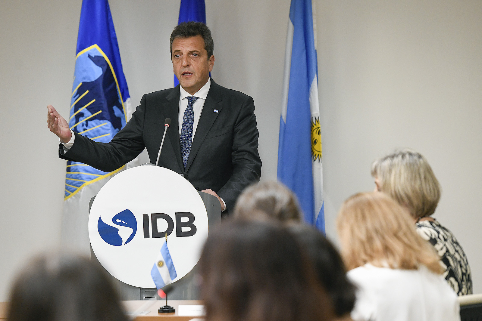 Sergio Massa anuncia financiamiento adicional de USD 1.300 millones en visita a Washington - Foto: Prensa Economía Sergio Massa anuncia financiamiento adicional de USD 1.300 millones en visita a Washington - Foto: Prensa Economía