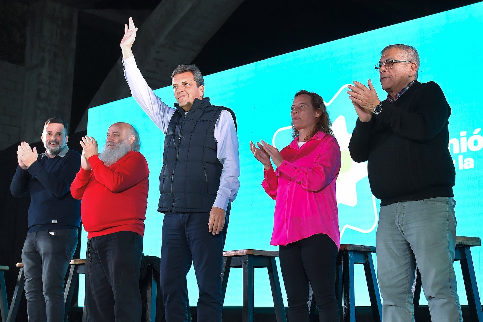 Sergio Massa se compromete con movimientos sociales y anuncia medidas en su acto de cierre de campaña - Foto: Prensa Economía