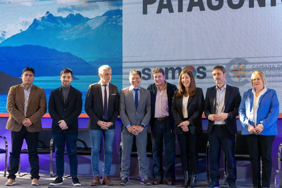 Gobernadores patagónicos firmaron acuerdo de fortalecimiento regional - Foto: Prensa Gobierno TDF