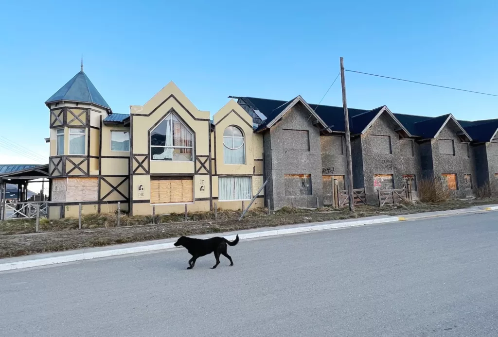 El hotel La Aldea, en El Chaltén - Foto: OPI Santa Cruz/Francisco Muñoz