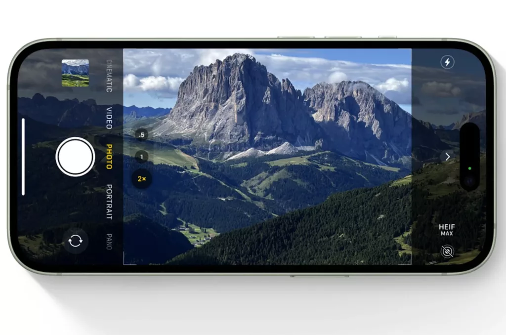 Apple presenta el iPhone 15 con pantalla mejorada y cámara de 48 megapíxeles