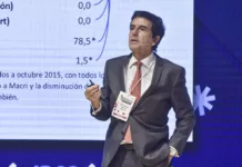 Carlos Melconian califica al “dólar Vaca Muerta” como irresponsable El economista Carlos Melconian - Foto: NA