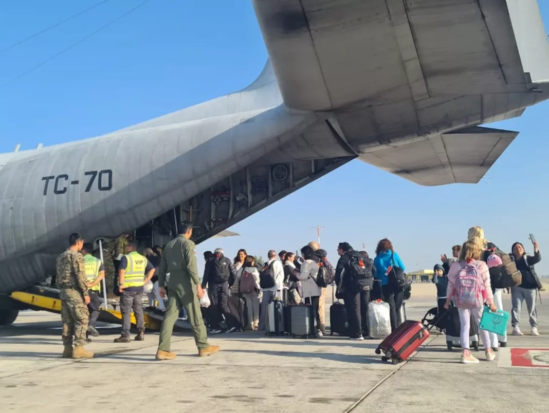 Evacuación de ciudadanos argentinos de Israel