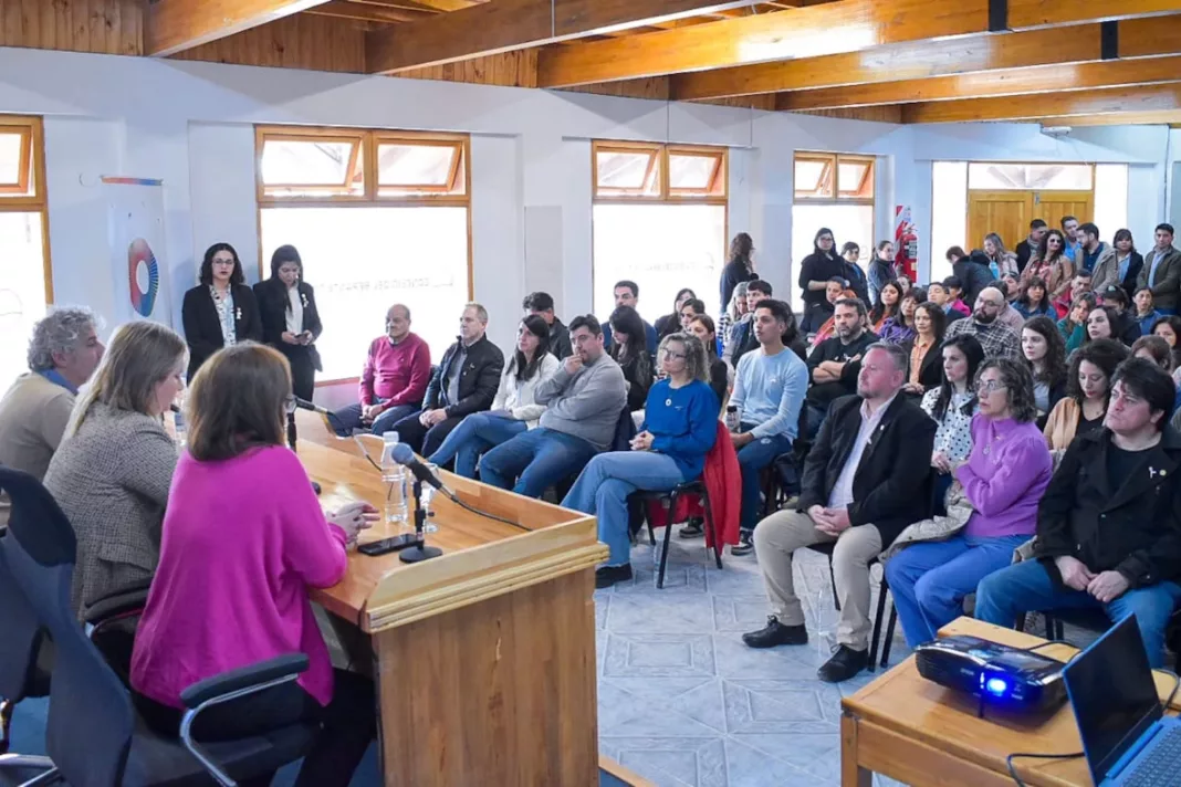 Tierra del Fuego se incorporó a la Red Telefónica de Salud Mental