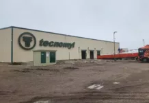 Trabajadores petroquímicos en alerta por despidos