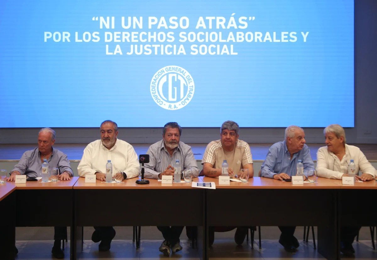 La Confederación General del Trabajo en reunión para analizar las posibles de medidas de Javier Milei - Foto: NA La Confederación General del Trabajo en reunión para analizar las posibles de medidas de Javier Milei - Foto: NA
