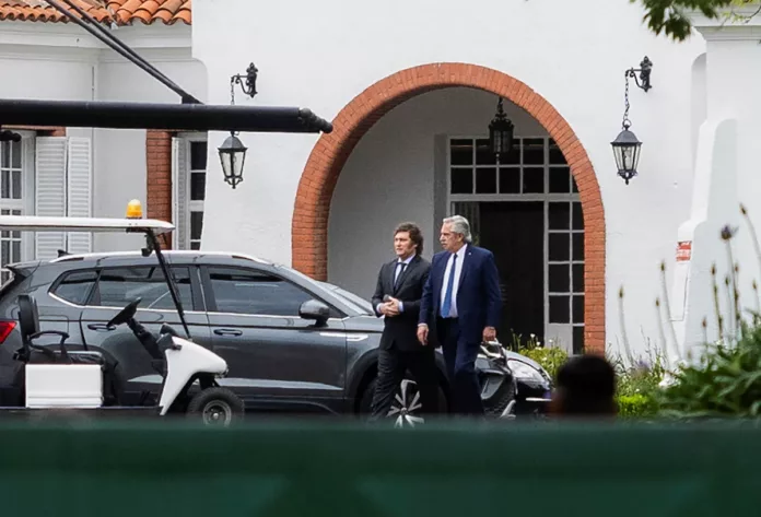 Reunión de transición entre Alberto Fernández y Javier Milei
