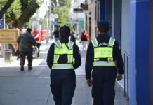 Agredió a su pareja, se atrincheró y lo detuvo la policía
