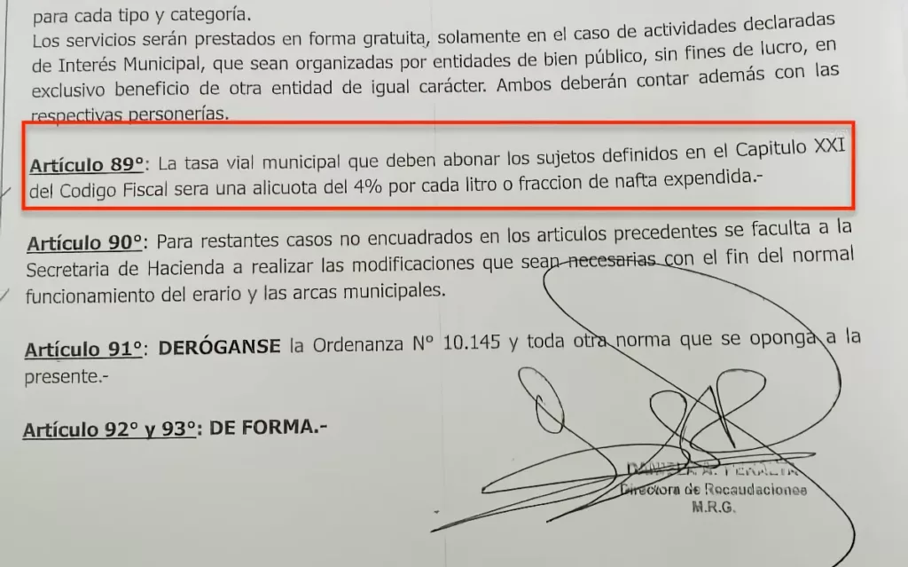 Pablo Grasso impone el 4% como Tasa Vial al litro de nafta que cargue cada riogalleguense, argumentando los recortes en las partidas de fondos para obra pública