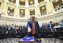 Abdala: “El futuro de la Argentina depende de que podamos ponernos de acuerdo” Abdala: "El futuro de la Argentina depende de que podamos ponernos de acuerdo"