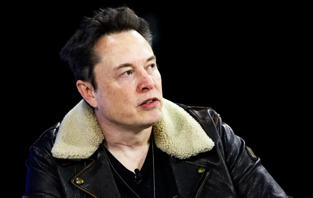 Elon Musk insulta a anunciantes que abandonan su red social X