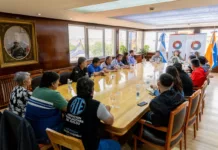 El gobierno se reunió con los gremios estatales El gobierno se reunió con los gremios estatales